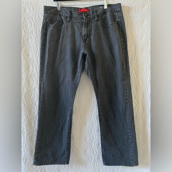 Guess Slim Straight Del Mar Fit Jeans - Picture 3 of 11